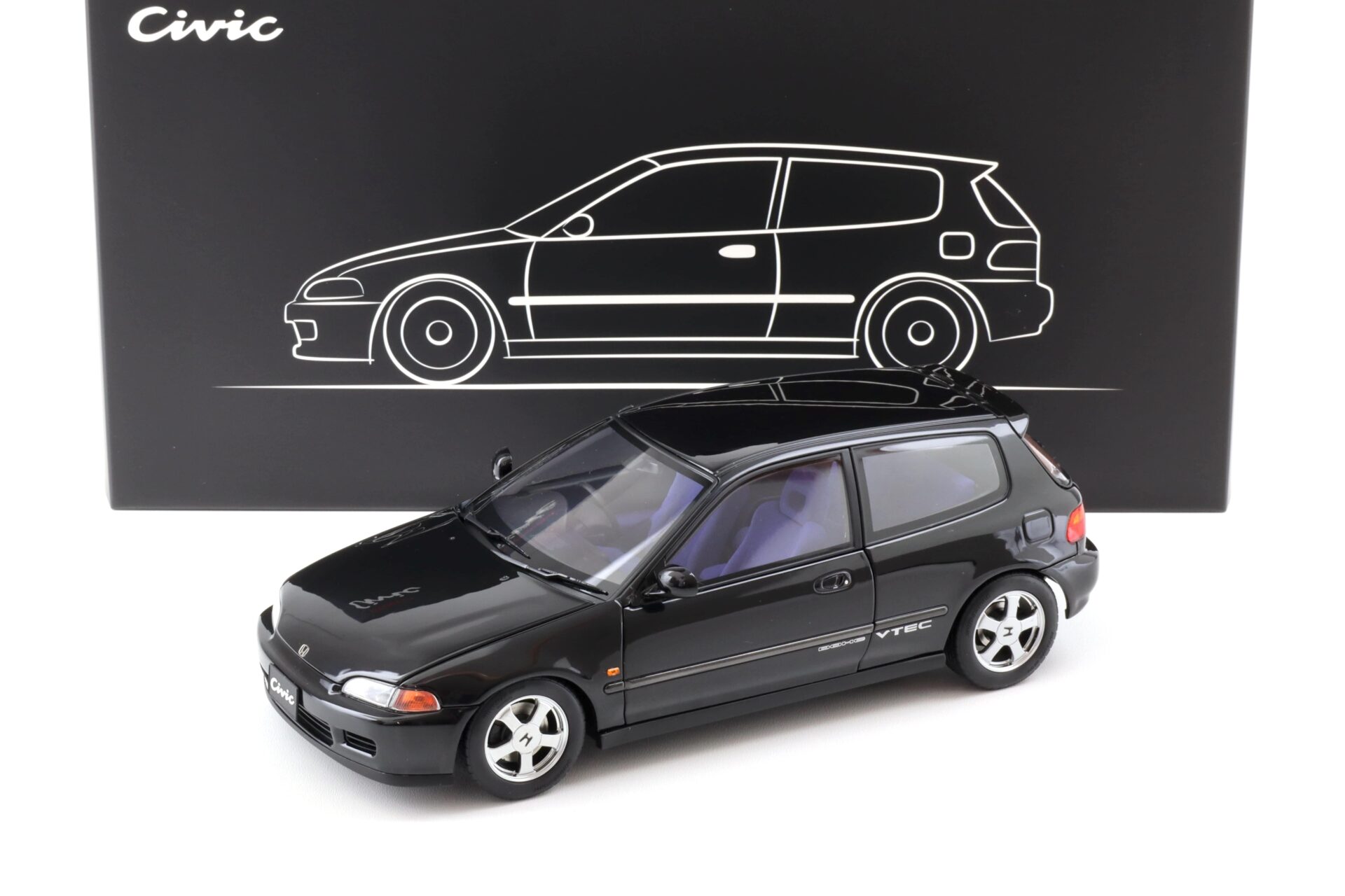 1:18 LCD Models Honda Civic SiR II (EG6) VTEC 1993 black with Lift LCD18018-BL