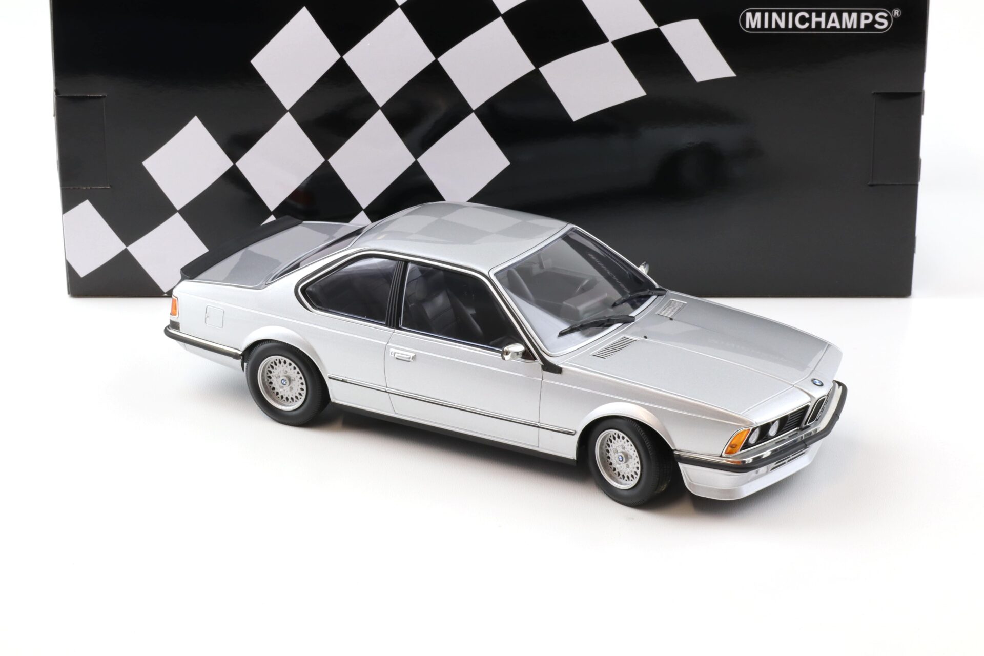 1:18 Minichamps BMW 635 CSI Coupe 1982 silver metallic