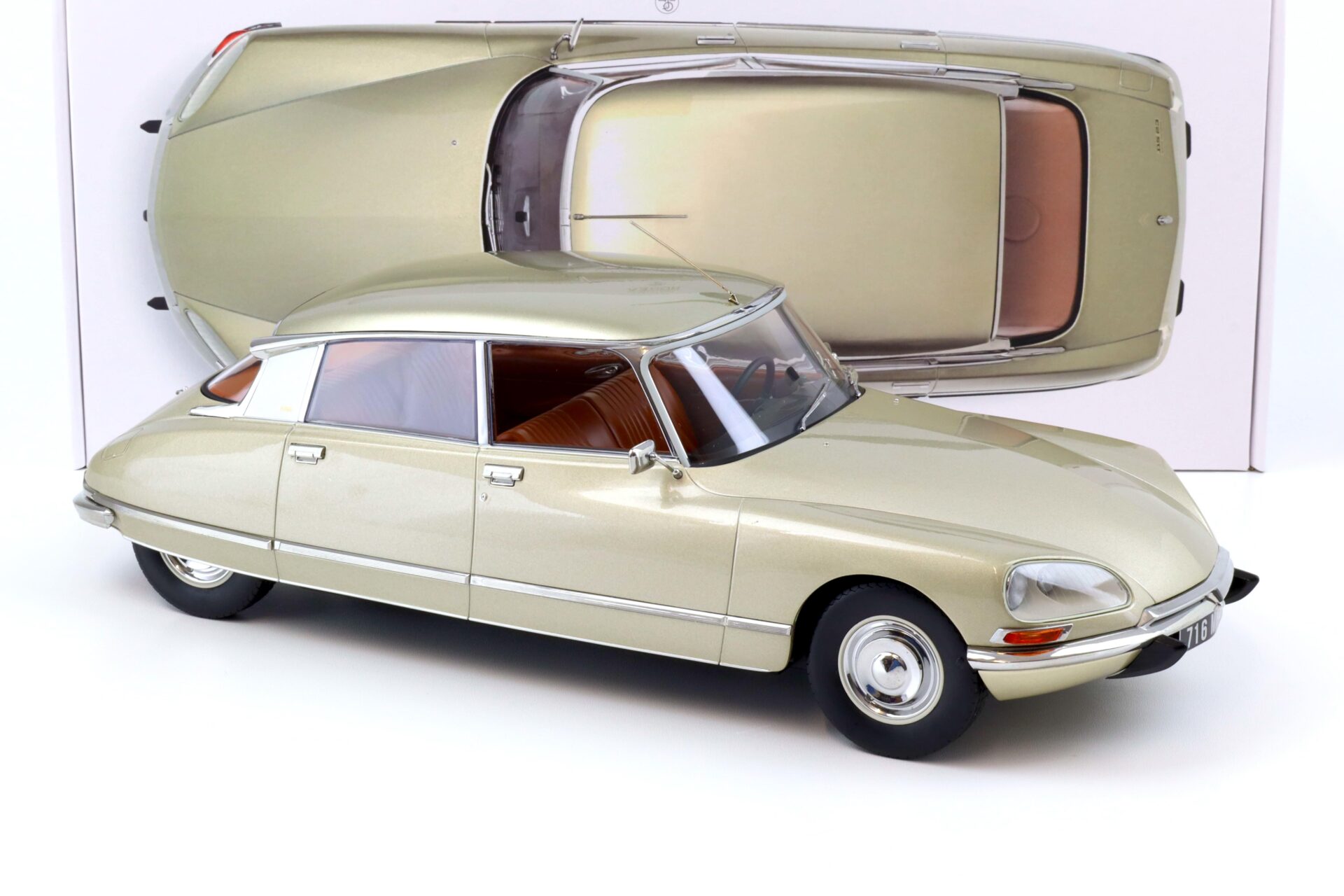 1:12 Norev Citroen DS 23 Pallas 1973 Tholonnet beige metallic 121730