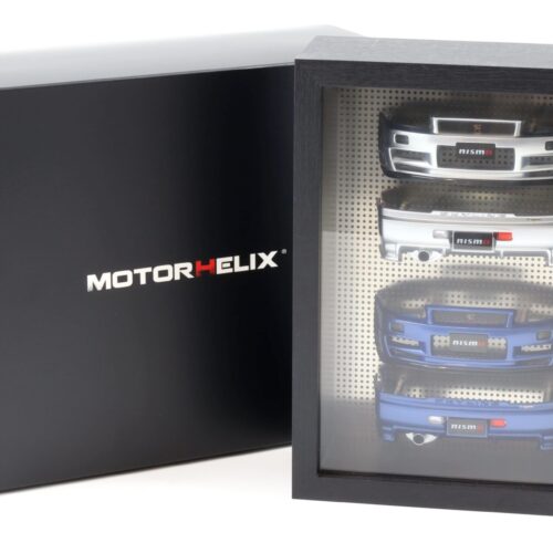 1:18 Motorhelix Nissan Skyline R34 Bumper Frame Display silver + blue M91005