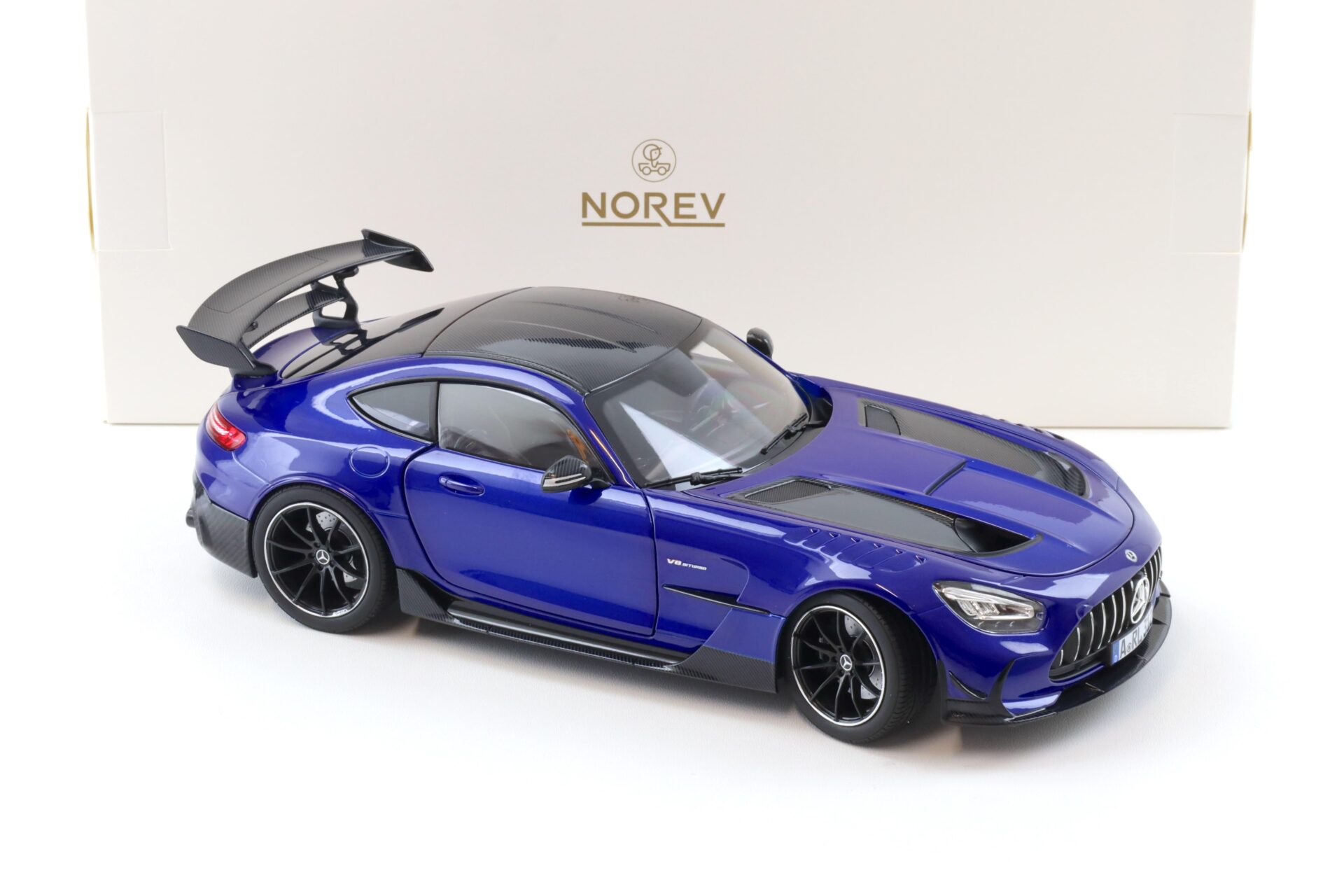 1:18 Norev Mercedes AMG GT Black Series 2021 blue metallic
