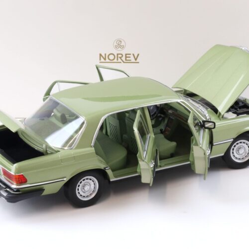 1:18 Norev Mercedes 450 SEL 6.9 W116 US-Version 1979 TV Series Dallas green metallic