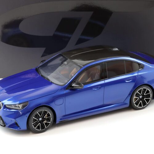 1:18 GT Spirit GT507 BMW M5 Limousine G90 Marina Bay blue metallic 2024