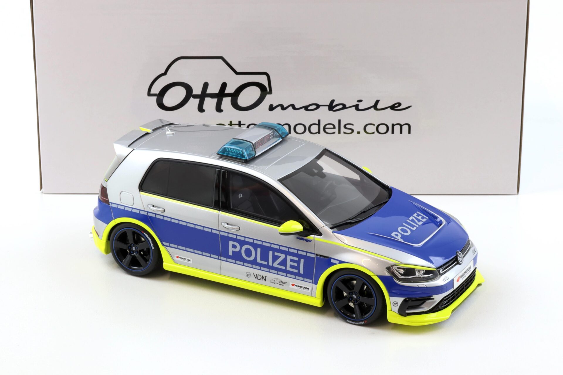 1:18 OTTO mobile OT1117 VW Golf VII R Oettinger Polizei silver 2018