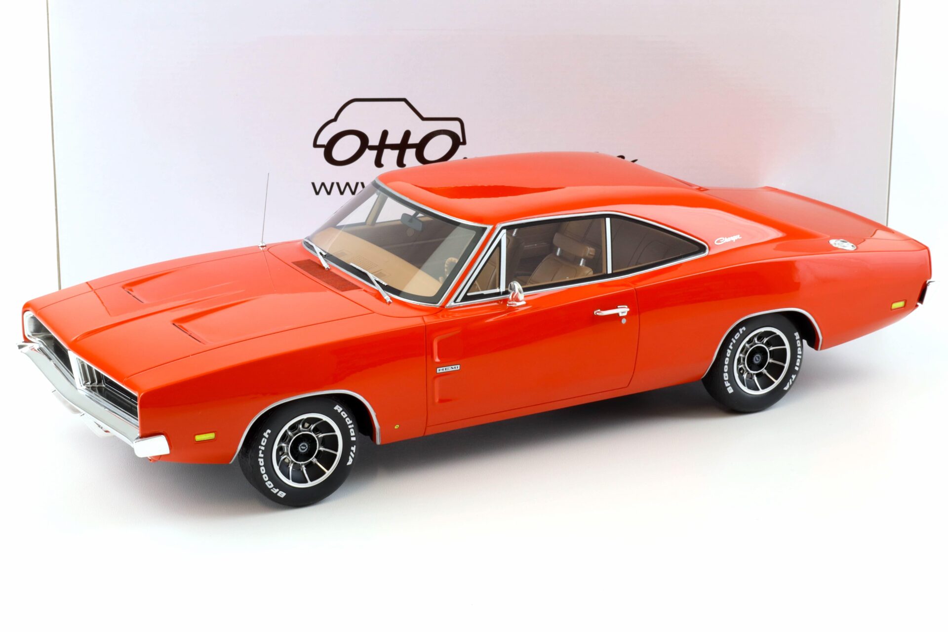 1:12 OTTO mobile G060 Dodge Charger Hemi Coupe 1969 orange + Decals