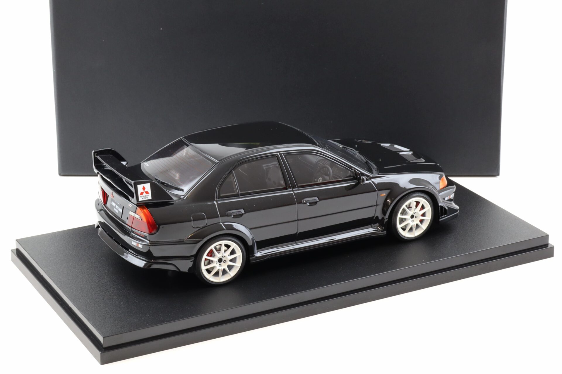 1:18 POP RACE Mitsubishi Lancer EVO 6.5 Tommi Makinen Edition black