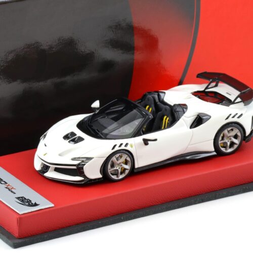 1:43 BBR Ferrari SF90XX Spider Bianco Cervino with leather base - Limited 5 pcs.