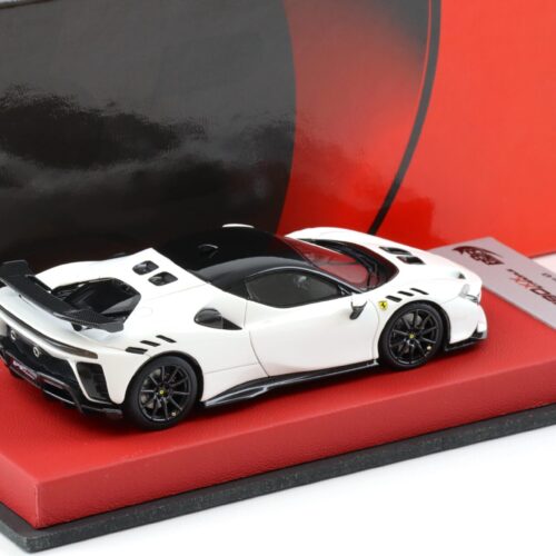 1:43 BBR Ferrari SF90XX Stradale Bianco Cervino with leather base - Limited 5 pcs.