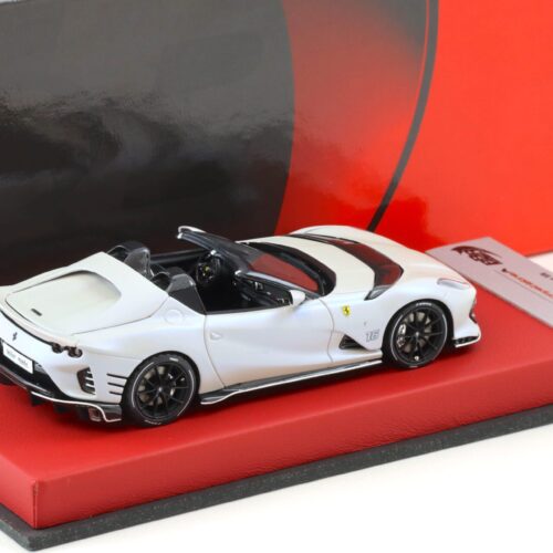 1:43 BBR Ferrari 812 Competizione A Bianco Onda matt with leather base - Limited 6 pcs.
