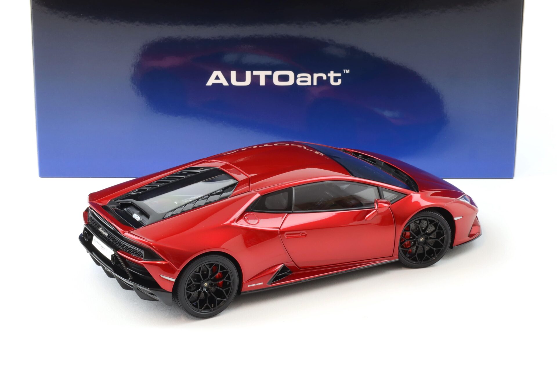 1:18 AUTOart Lamborghini Huracan Evo 2019 rosso bia red 79213