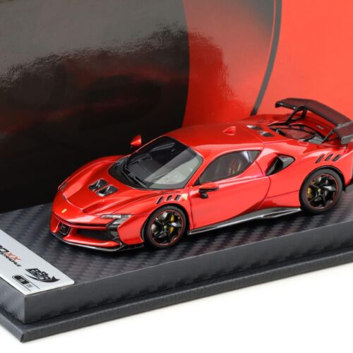 1:43 BBR Ferrari SF90XX Enzo red metallic with Carbon base - Limited 20 pcs.