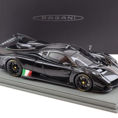1:18 BBR Pagani Huayra R Nero Lucido gloss black/ Carbon roof with display - Limited 100 pcs.