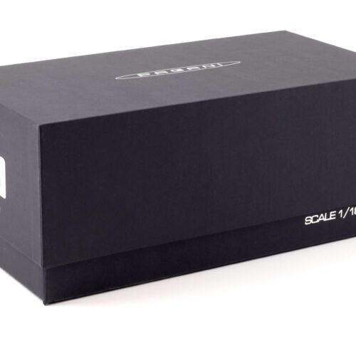 1:18 BBR Pagani Huayra R Nero Lucido gloss black/ Carbon roof with display - Limited 100 pcs.