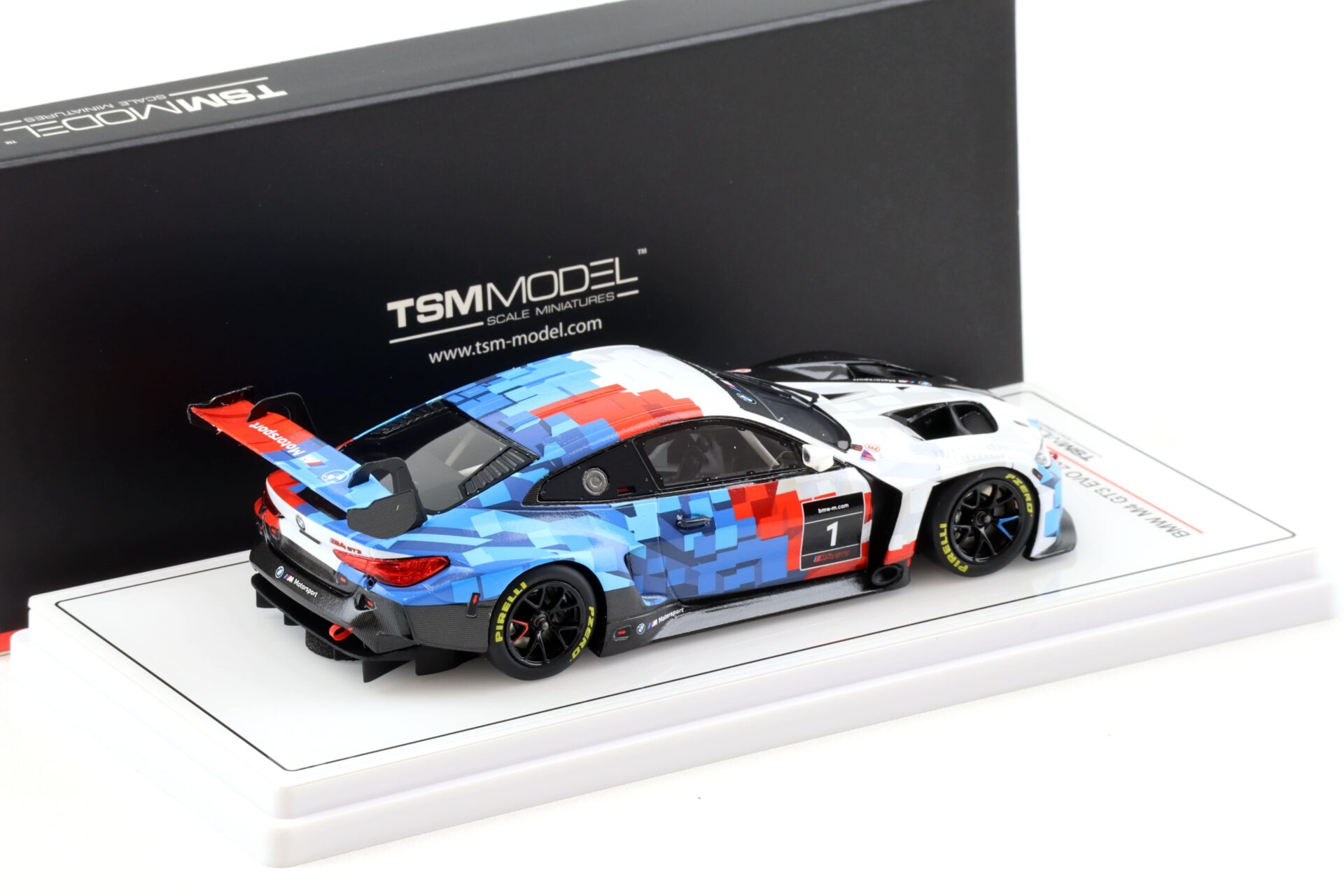 1:43 TSM Model BMW M4 GT3 EVO Presentation 2025 #1 TSM430842