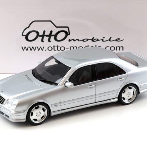 1:18 OTTO mobile OT459 Mercedes E55 AMG W210 Limousine Brilliant silver 2001