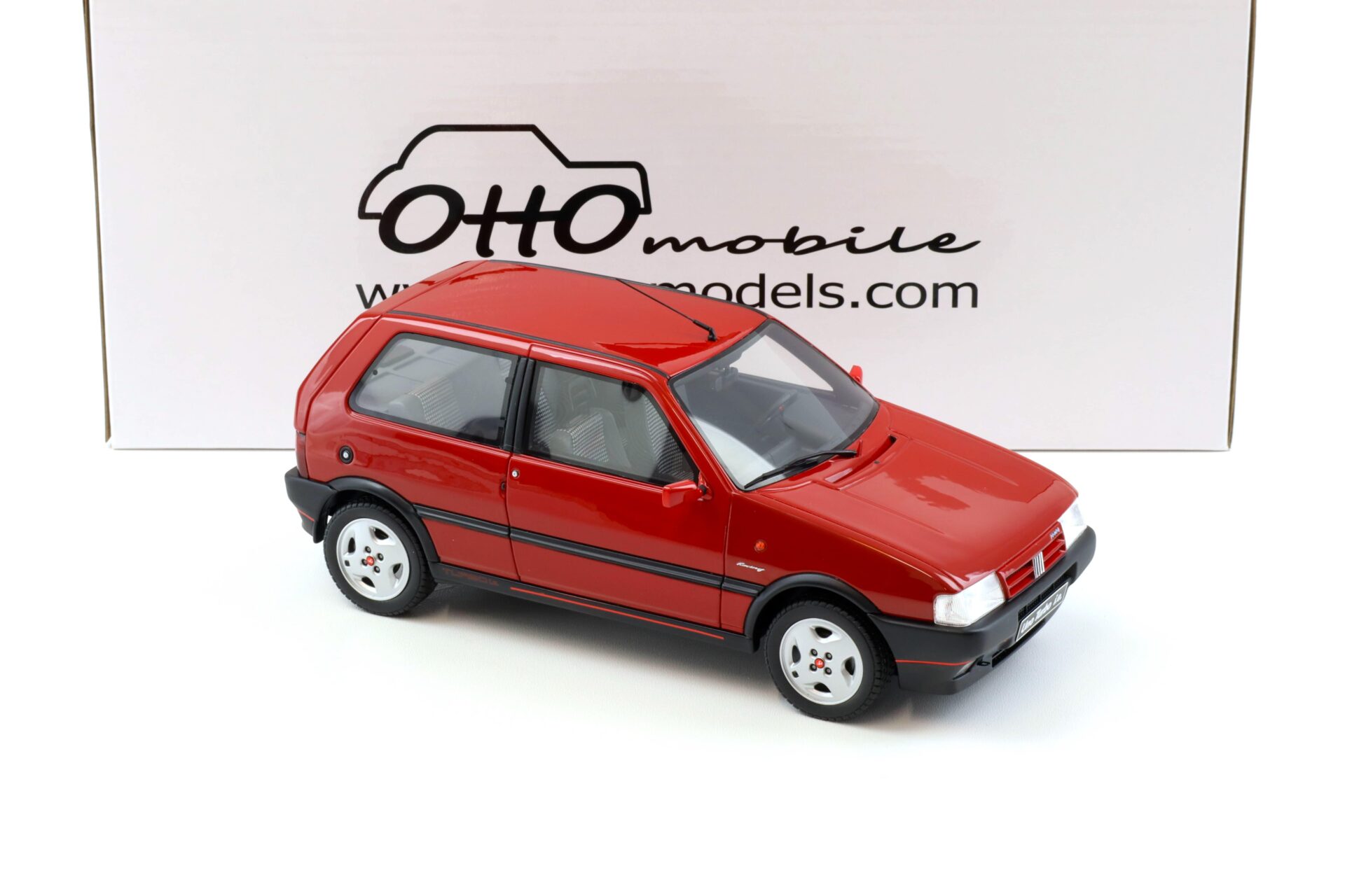 1:18 OTTO mobile OT487 Fiat Uno Turbo I.E. Rosso Racing red 1990