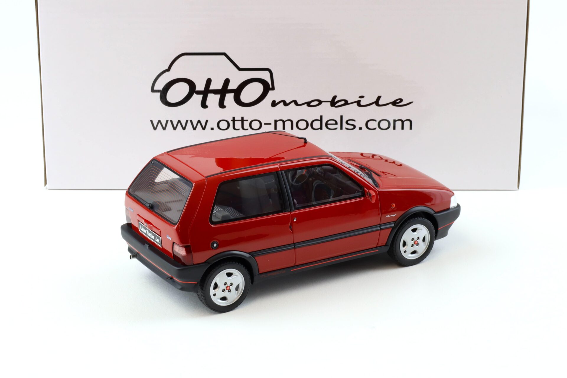 1:18 OTTO mobile OT487 Fiat Uno Turbo I.E. Rosso Racing red 1990