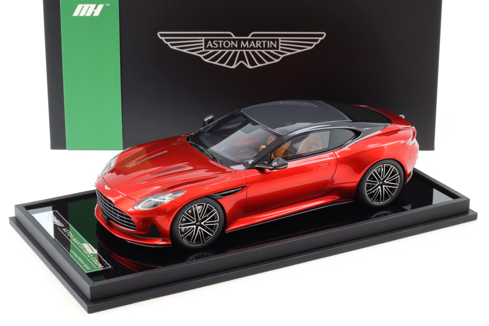 1:18 Motorhelix Aston Martin DB12 Coupe 2023 red metallic - Limited 69 pcs.