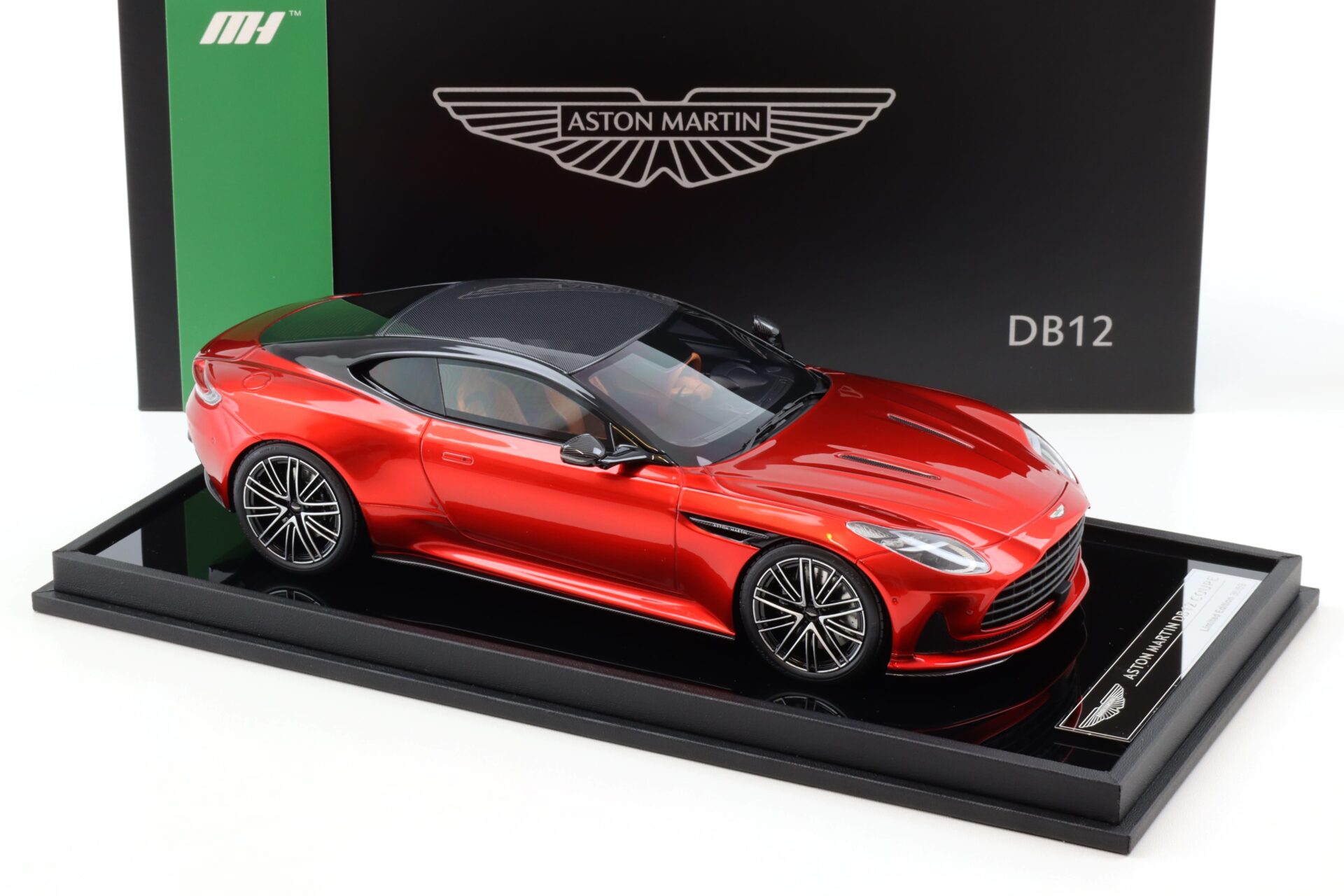1:18 Motorhelix Aston Martin DB12 Coupe 2023 red metallic - Limited 69 pcs.