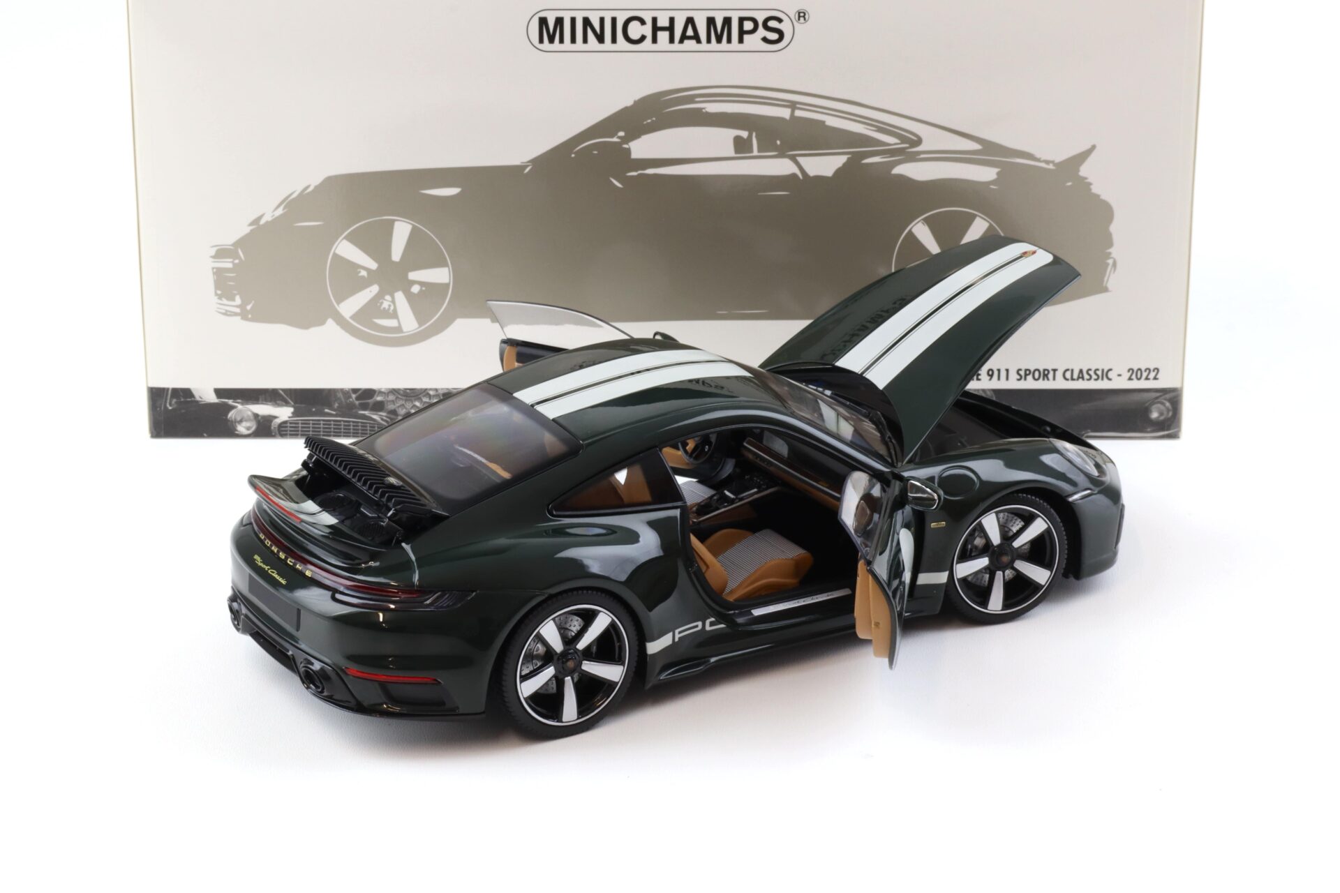 1:18 Minichamps Porsche 911 992 Sport Classic Coupe 2022 green metallic