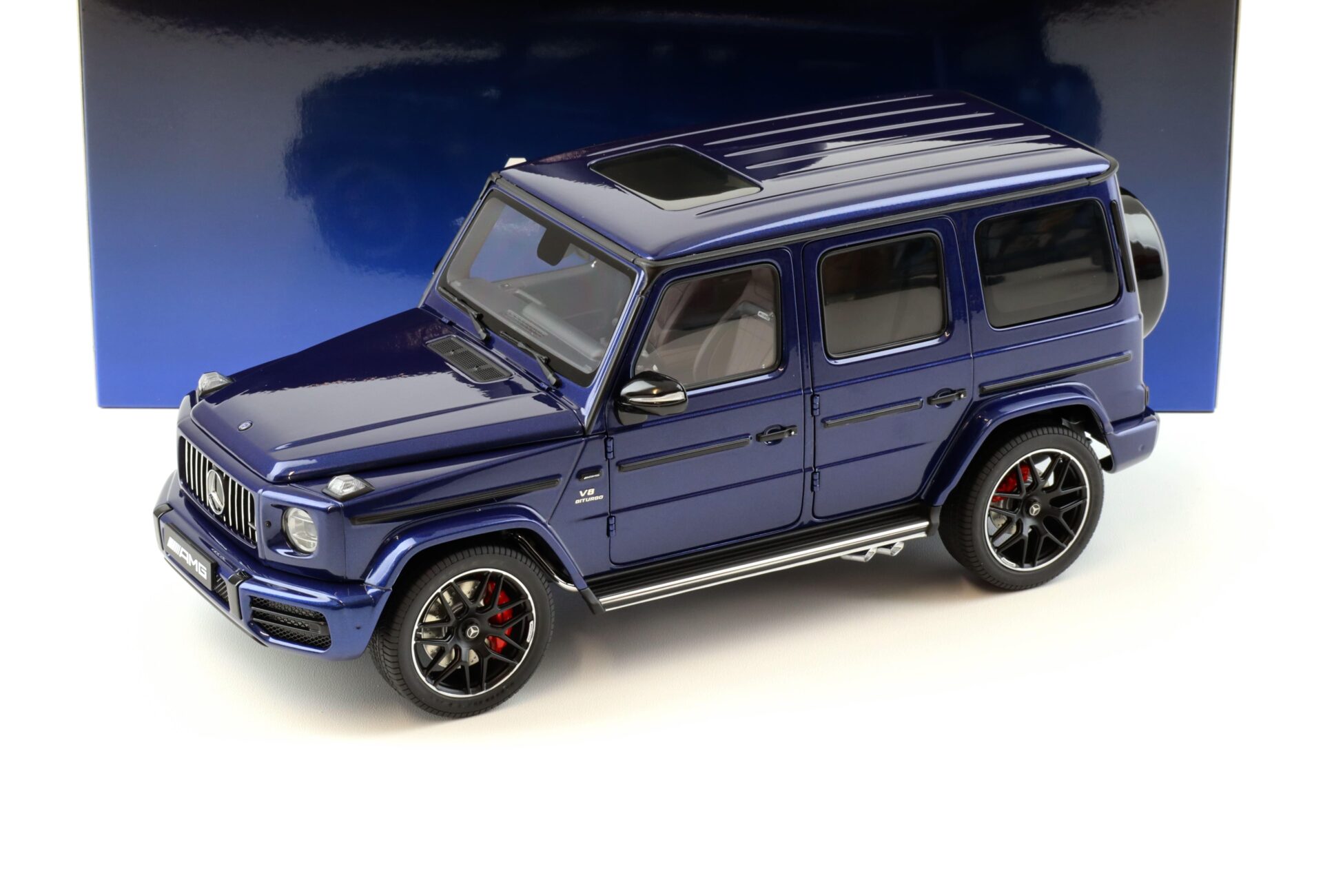 1:18 AUTOart Mercedes G63 AMG 2019 W463A Brilliant blue metallic