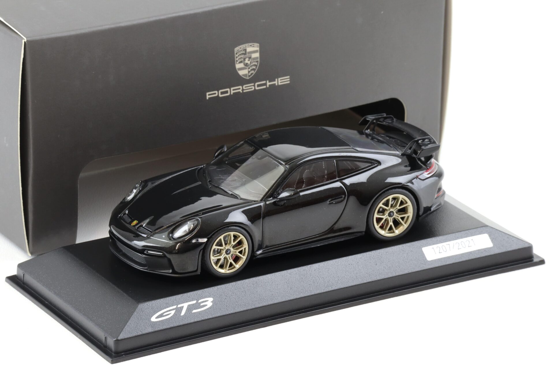 1:43 Minichamps Porsche 911 992 GT3 Coupe black 2021 WAP DEALER