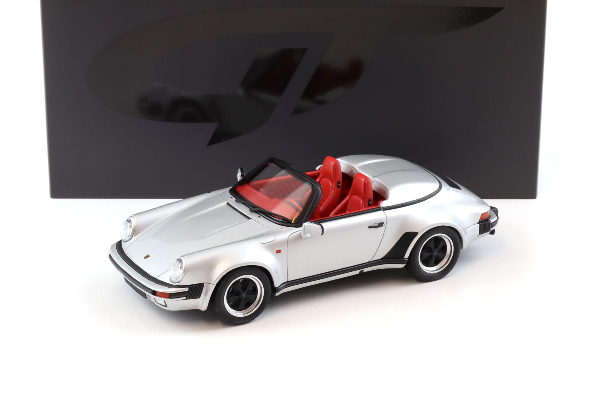 1:18 GT Spirit GT768 Porsche 911 Carrera 3.2 Speedster silver
