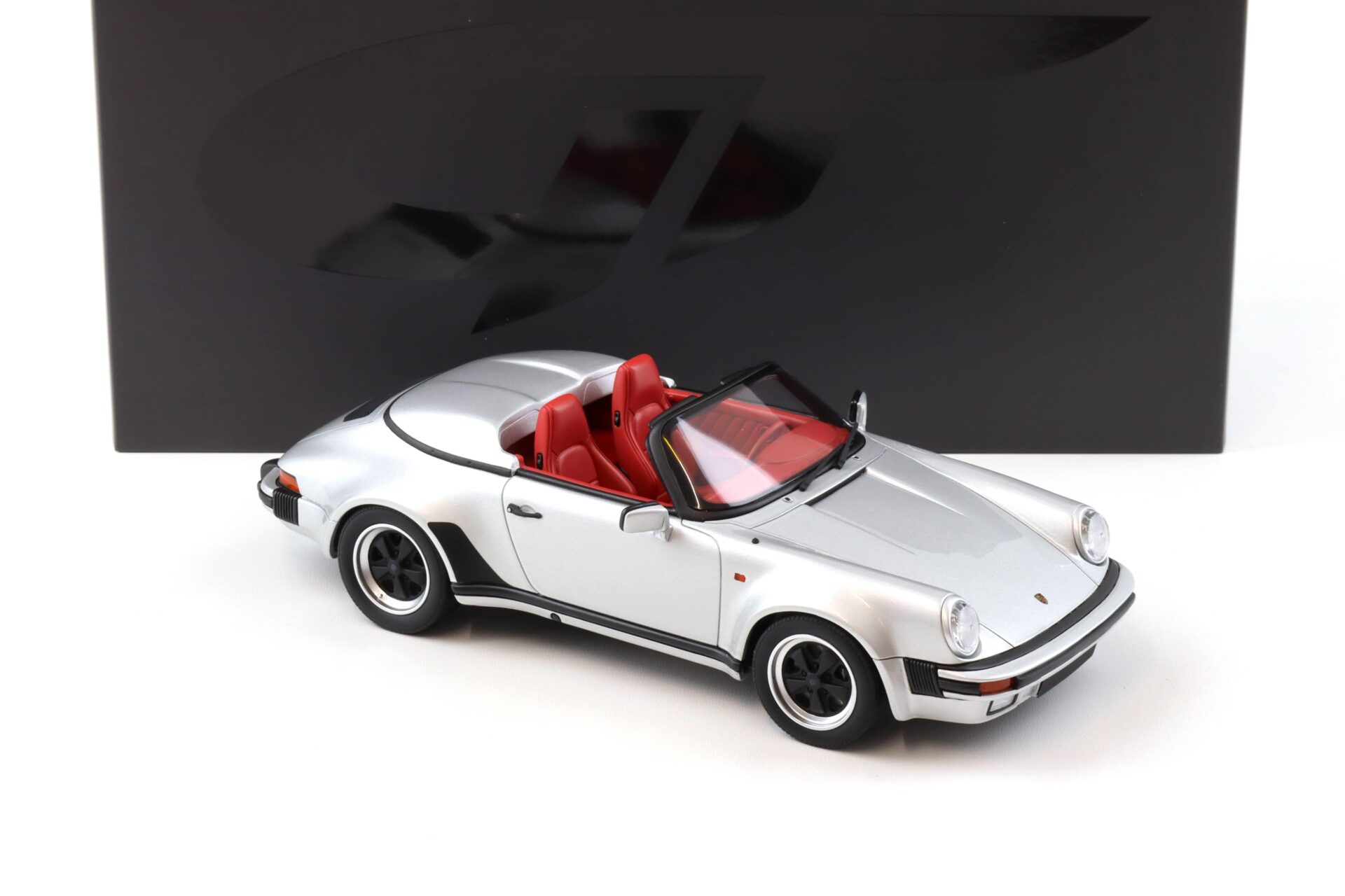 1:18 GT Spirit GT768 Porsche 911 Carrera 3.2 Speedster silver