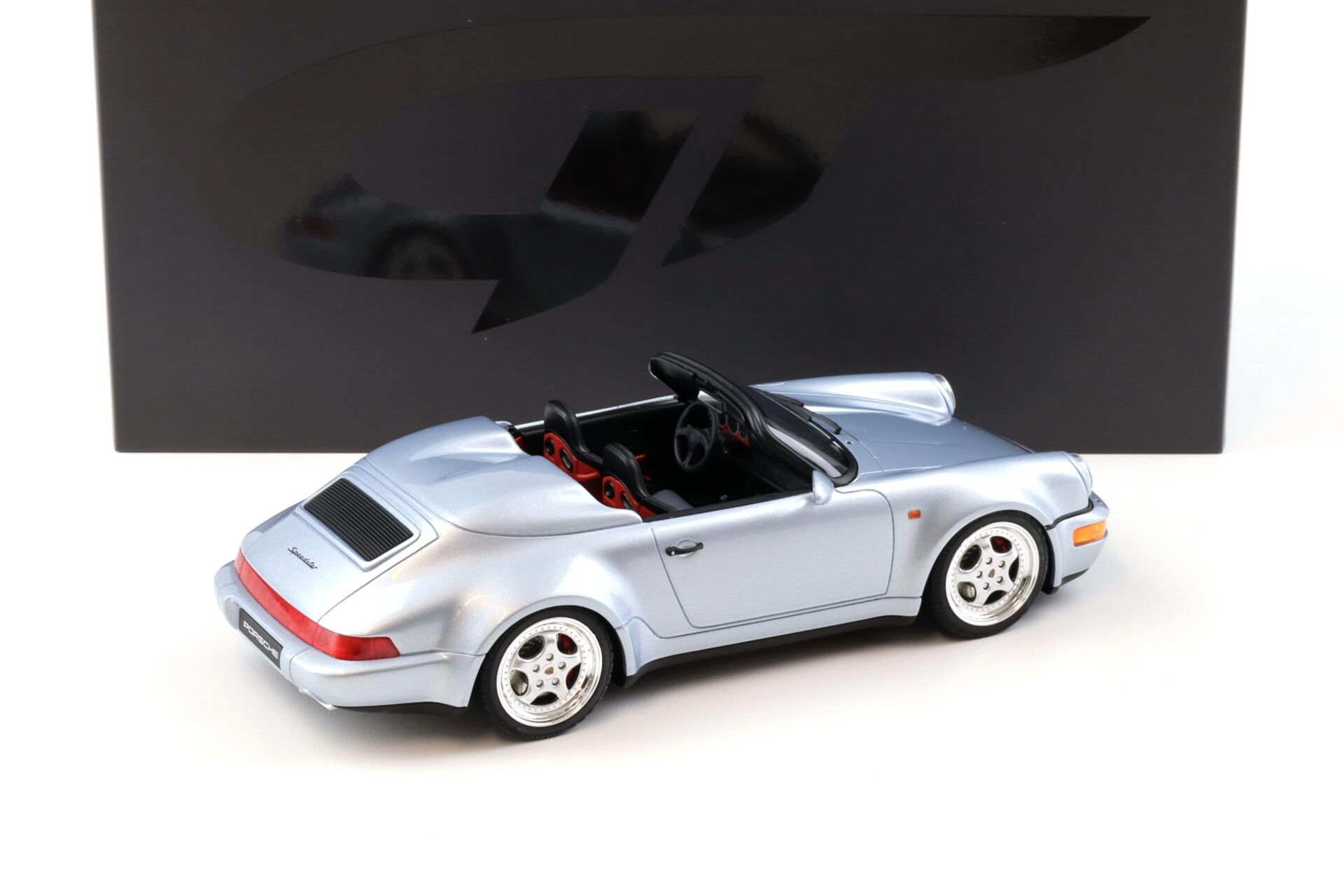 1:18 GT Spirit GT200 Porsche 911 (964) Speedster Turbo Look 1990 silver