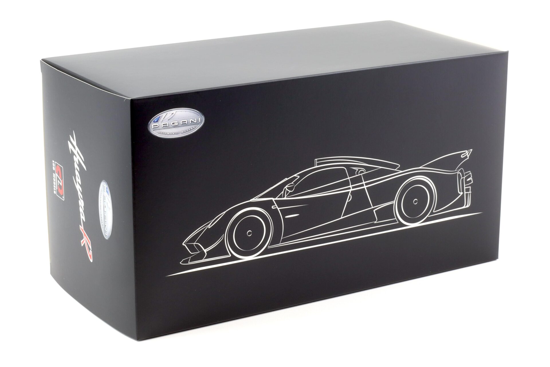 1:18 LCD Models Pagani Huayra R 2021 green/ Carbon LCD18012-GR