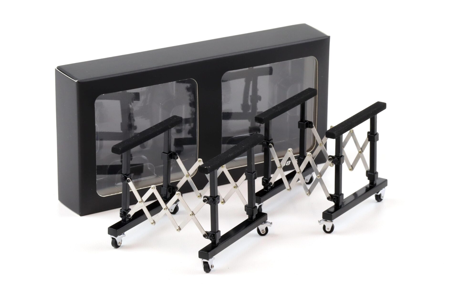 1:18 LCD Models Hood Holder Set 2 pcs. Semi Gloss black LCD-08-SGB