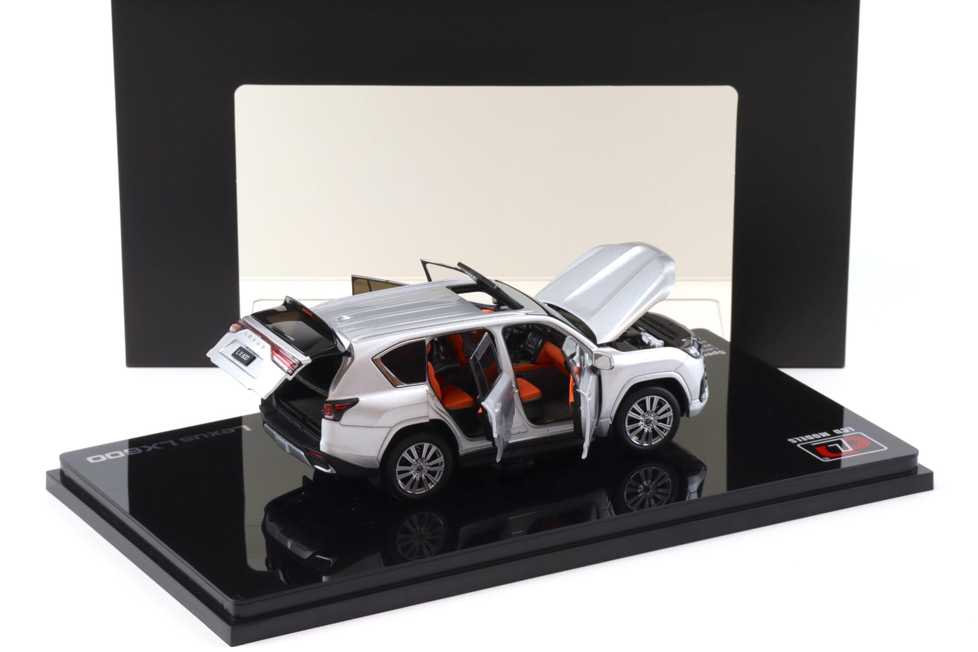 1:43 LCD Models Lexus LX600 SUV 2024 silver metallic LCD43013-SI