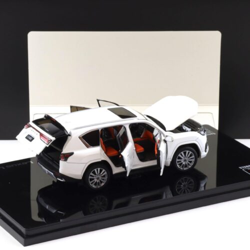 1:43 LCD Models Lexus LX600 SUV 2024 white metallic LCD43013-WH