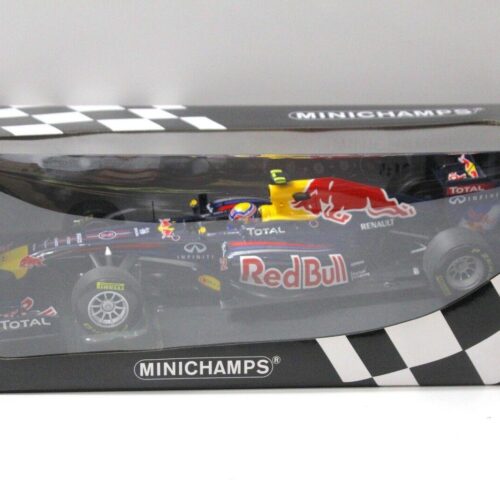1:18 Minichamps Red Bull Racing Renault RB7 F1 Webber