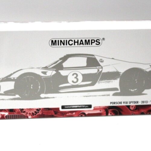 1:18 Minichamps Porsche 918 Spyder `Weissach Package` Salzburg white