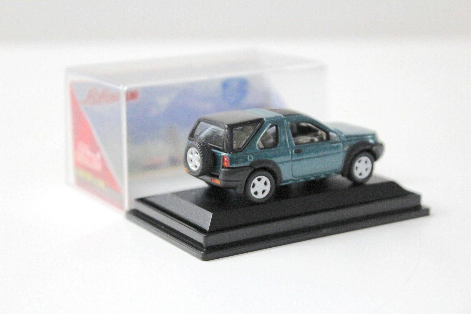 1:72 Schuco () Land Rover Freelander darkgreen