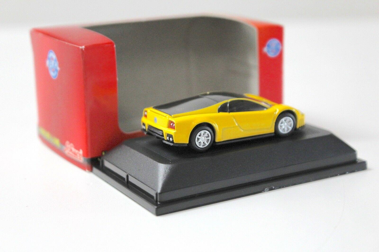 1:72 Schuco VW W12 "NARDO" yellow