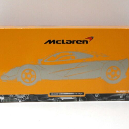 1:18 Minichamps McLaren F1 Road Car 1994 orange