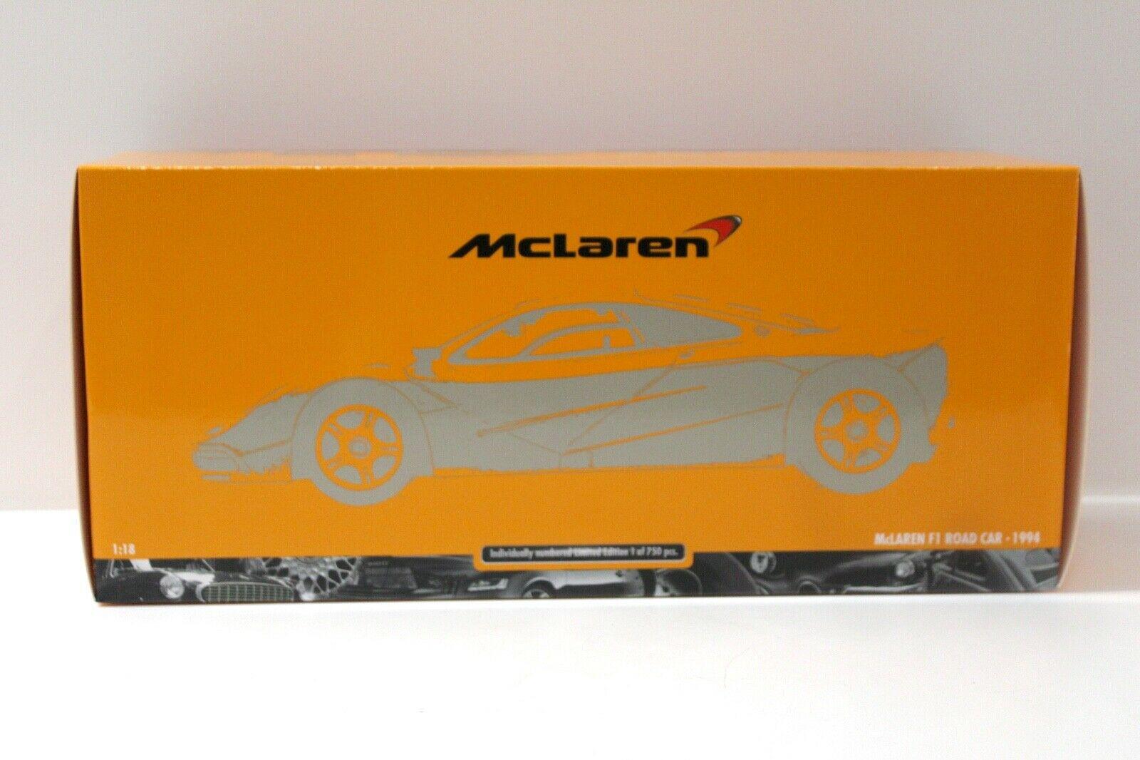 1:18 Minichamps McLaren F1 Road Car 1994 orange