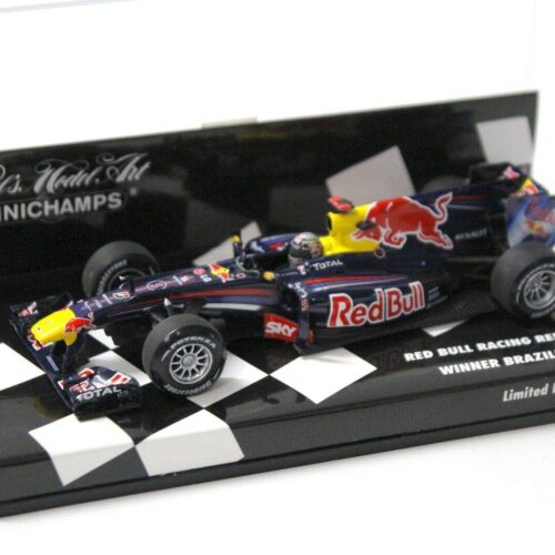 1:43 Minichamps Red Bull Racing Renault RB6 Brazilian GP Vettel 2010