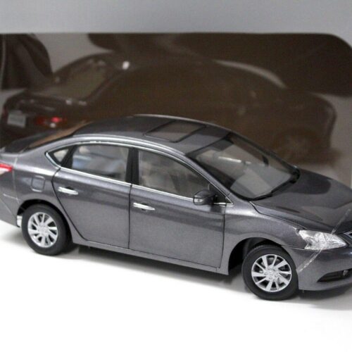 1:18 Paudi Model Nissan Sentra (Sylphy) Sedan grey DEALER VERSION
