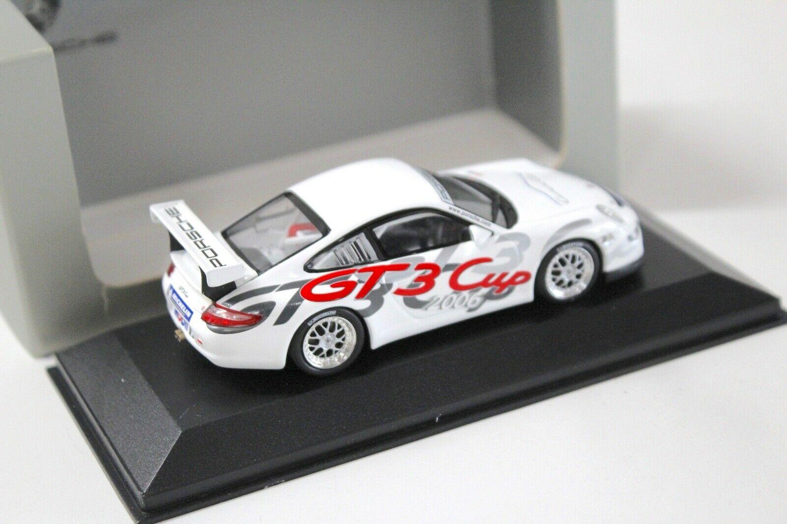 1:43 Minichamps Porsche 911 GT3 CUP Präsentation 2006 DEALER VERSION