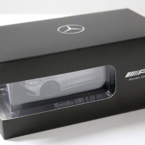 1:43 Spark Mercedes S63 AMG 4Matic Coupe silver DEALER VERSION