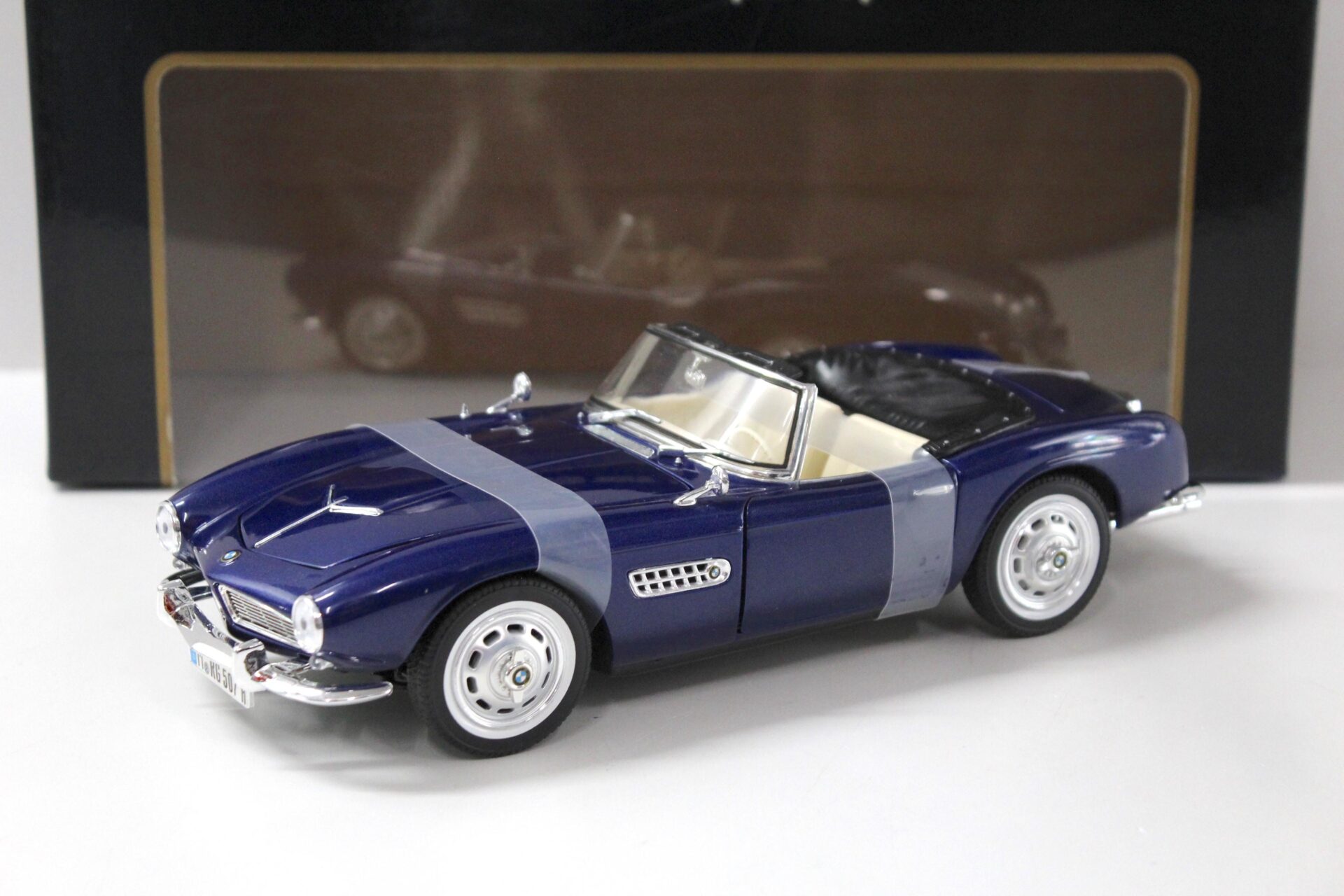 ID 34502 orig.jpg 1:18 Ricko BMW 507 Roadster blue 1956