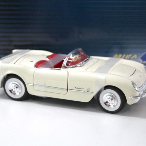 1:18 Solido Mira Chevrolet Corvette Convertible 1953 white