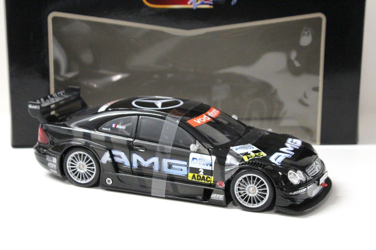 1:18 Maisto Mercedes CLK DTM 2002 Alesi #2 AMG