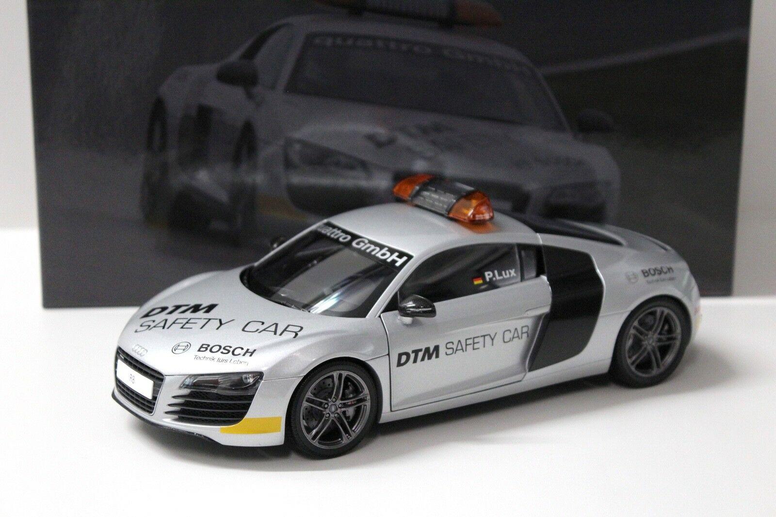 ID 34921 orig.jpg 1:18 Kyosho Audi R8 4.2 FSi DTM Safety Car 2008