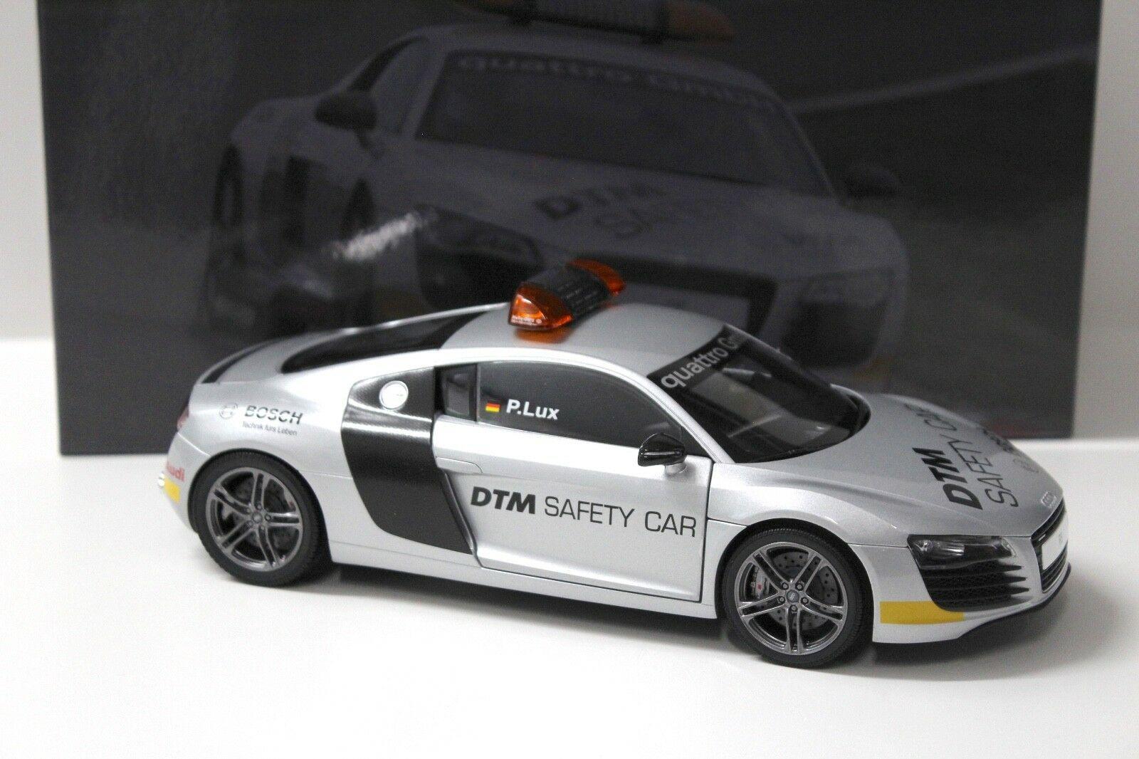 1:18 Kyosho Audi R8 4.2 FSi DTM Safety Car 2008