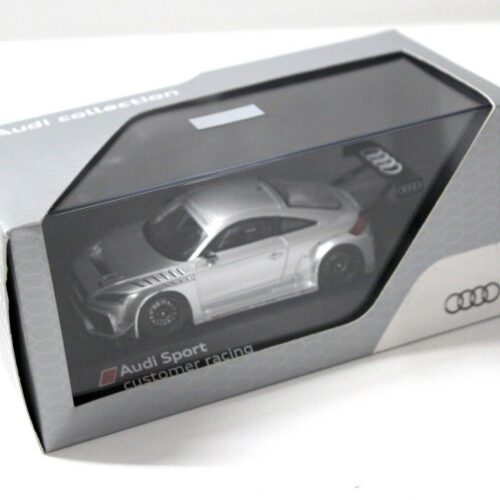 1:43 Spark Audi TT RS VLN Präsentation silver DEALER VERSION