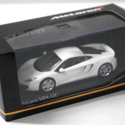 1:43 Minichamps McLaren MP4-12C pearl white 2011